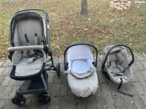 Mózeskosaras babakocsi újszülötteknek