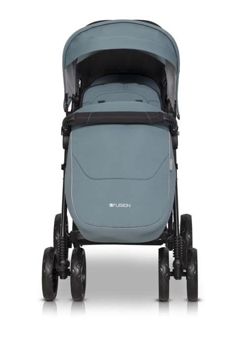 EasyGo Fusion Malachit tandem babakocsi részlet a kerekekről és a fogantyúról