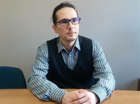 Dr. Molnár Ferenc portréja orvosi környezetben