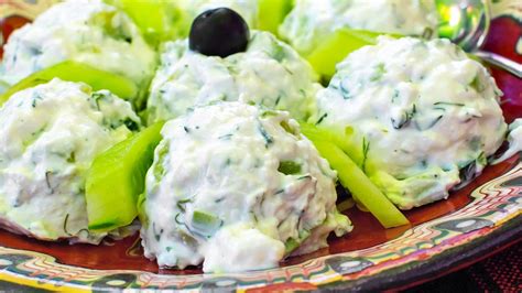 Kovászos uborkás tzatziki friss kaporral