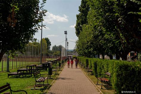 Sportpályák és pihenőhelyek a Külkerparkban