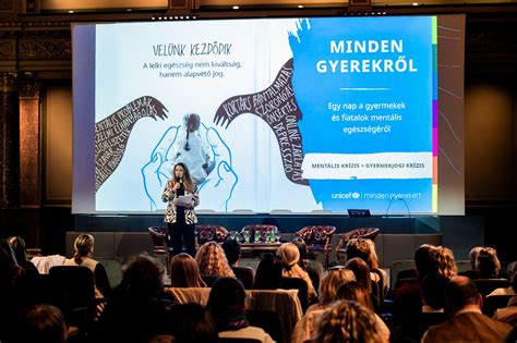 Gyermekekkel foglalkozó szakemberek