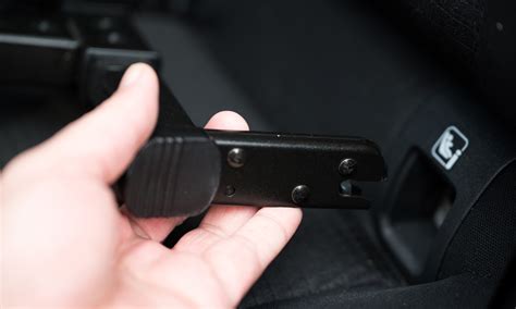 ISOFIX csatlakozók a járműben