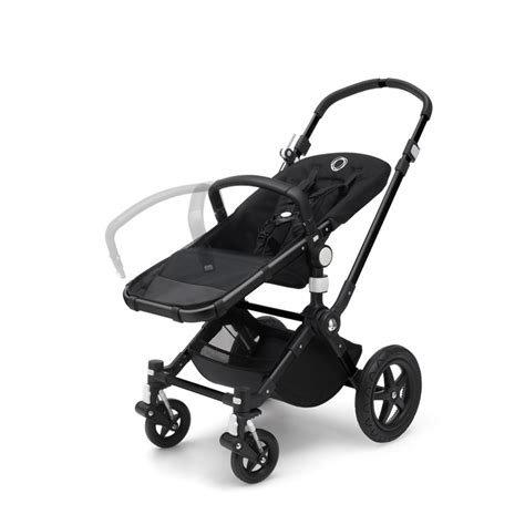 Bugaboo Frog babakocsi összecsukva és kibontva