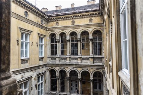 Az Orfeum épülete Budapesten