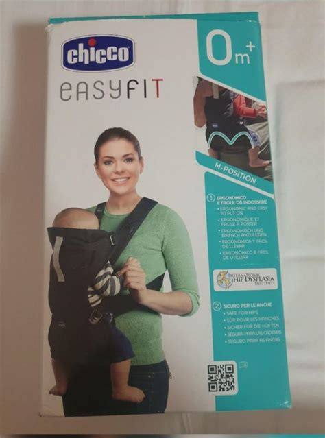 Chicco EasyFit hordozókendő használatban