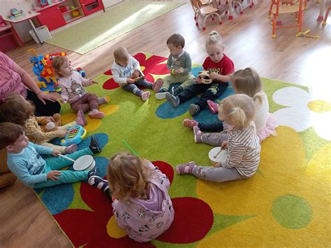 Vetemedes kert bölcsődei gyerekekkel