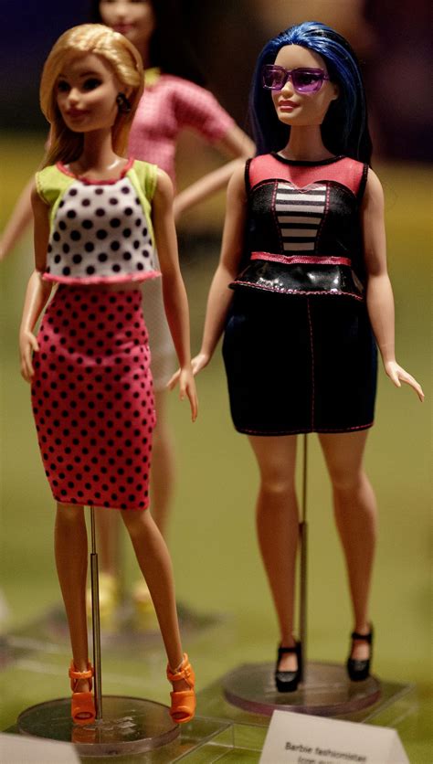 Barbie különböző karrierjei és foglalkozásai