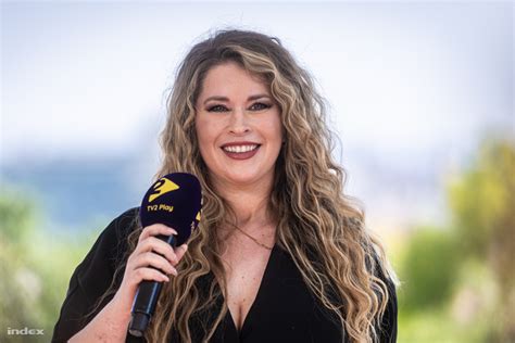 Király Linda gyermekkorában
