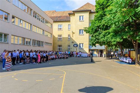 Az Ady iskola épülete
