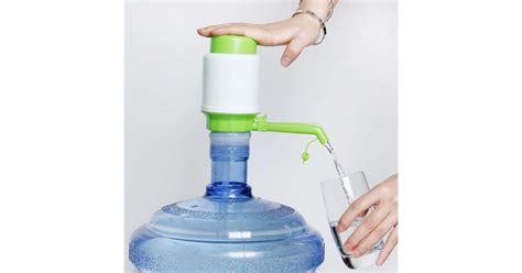 Különbség a pumpás és a cseppentős adagoló között