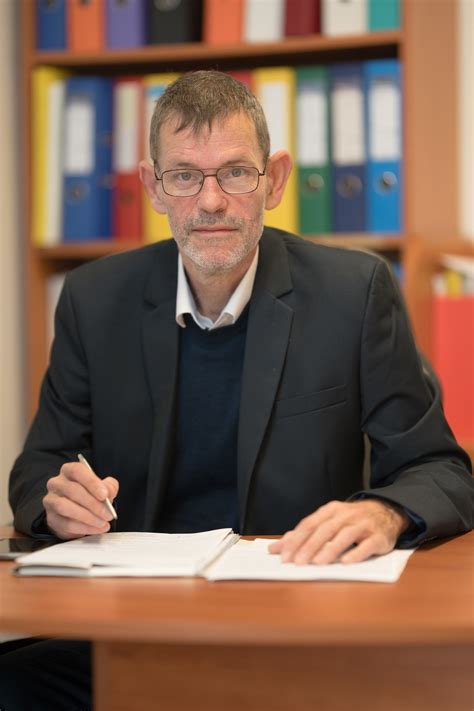 Dr. Váczi Adalbertus portréja