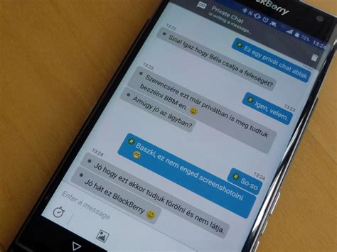 BongaCams VOD és privát chat felület