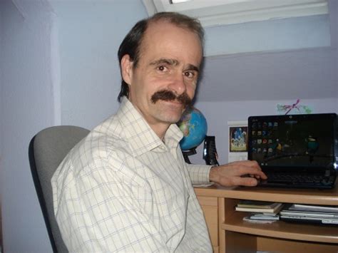 Dr. Topál József portréja