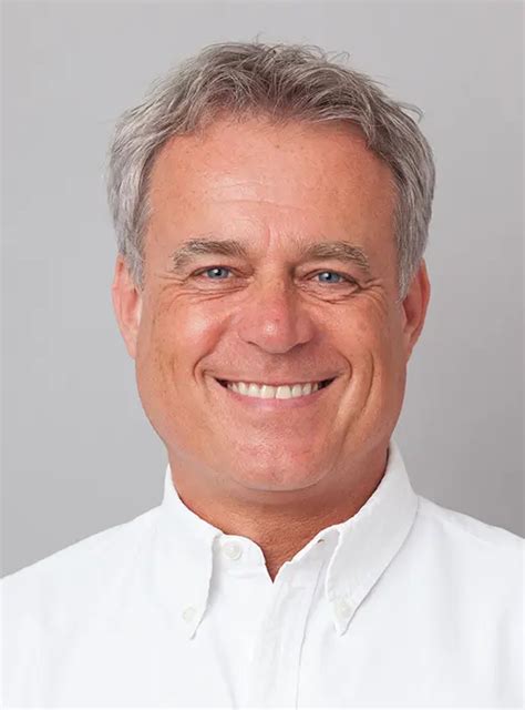 Dr. Vida Gábor portréja