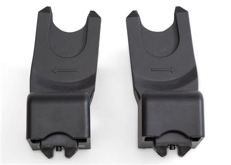 Maxi Cosi adapter rögzítési pontjai egy babakocsi vázán