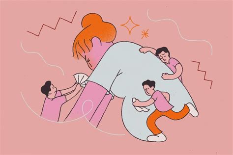 Apás szülés: férfi támogatja a szülő nőt