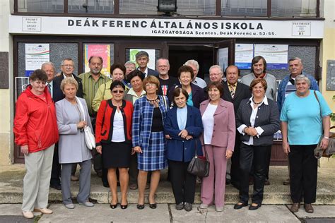 A Deák Ferenc utcai rendelőintézet külső képe
