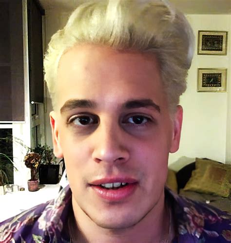 Milo Yiannopoulos portréja