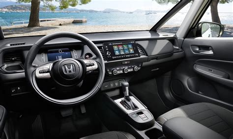 Honda Jazz belső tér Isofix csatlakozási pontokkal
