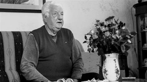 A Balassa Sándor Díj plakettje